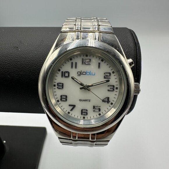 3/$30 Globlu Watch Men Silver White Dial Easy To Read Numbers Stretch Band 8" - Picture 2 of 12